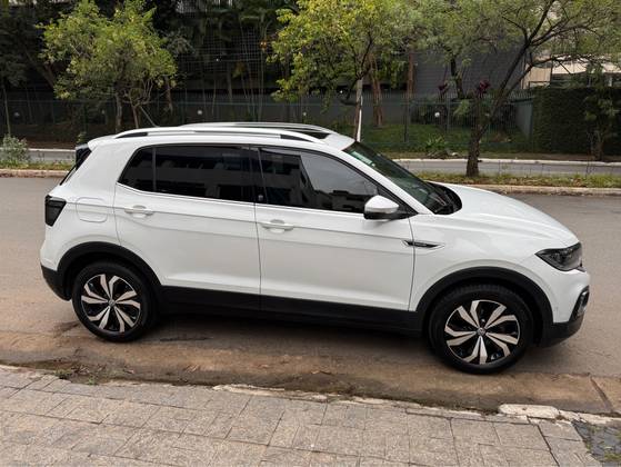 VOLKSWAGEN T-CROSS 1.4 250 TSI TOTAL FLEX HIGHLINE AUTOMÁTICO